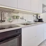 아파트 Asterias *