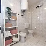 Asterias 아파트 포레치