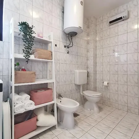 Asterias Apartment Porec