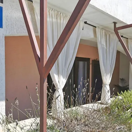 Apartment Asterias *