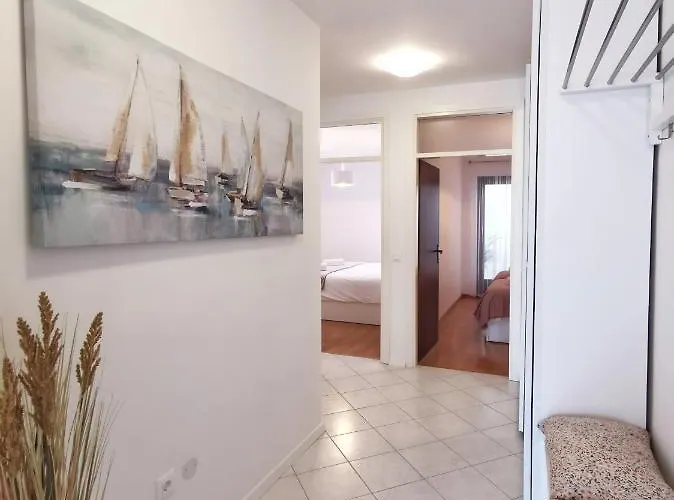 Apartment Asterias *